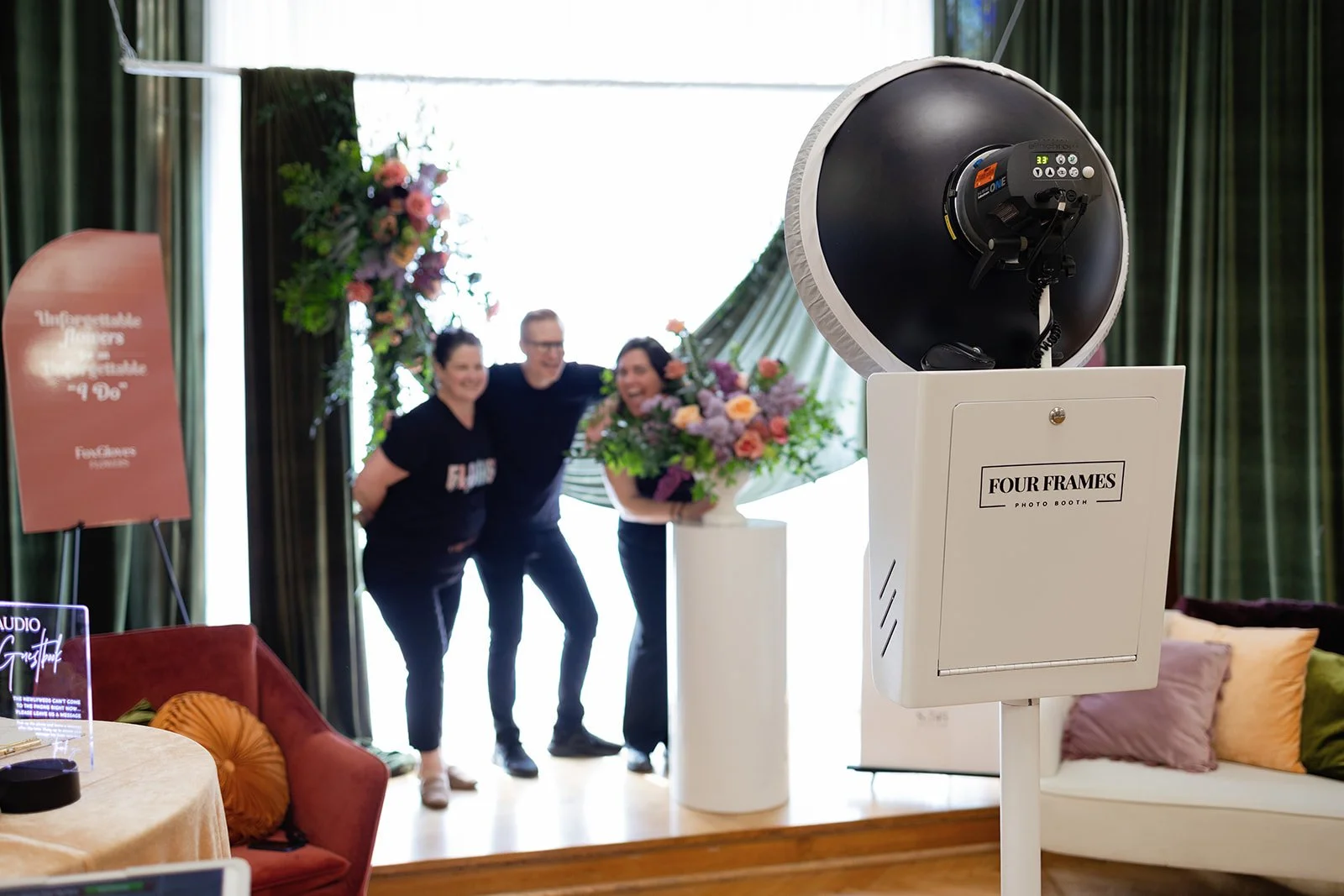 Victoria Wedding Show_Champagne and Cake Show_Megan Maundrell Photography (73 of 187).jpg