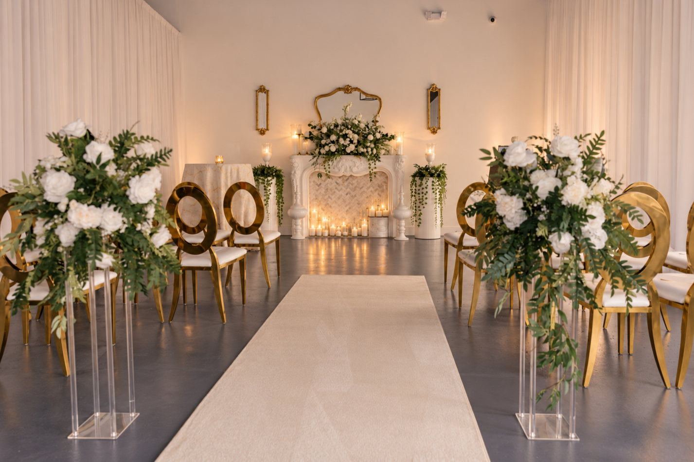 Candlelit+Ivory+Wedding+Aisle.png