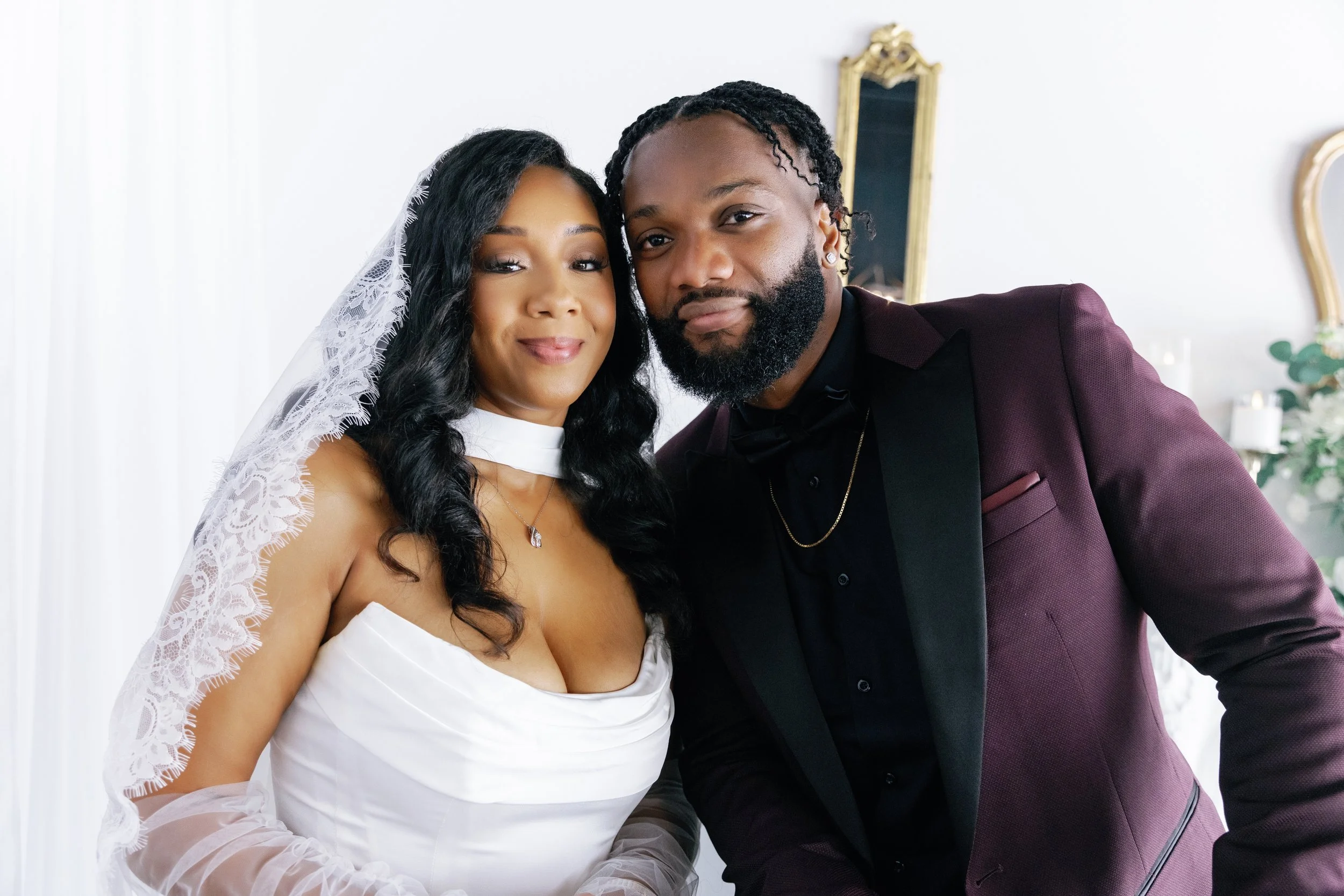 Jalishia and Leon's micro wedding at Palais Noir wedding venue in Ajax, Ontario. Durham's best event venue for small celebrations.