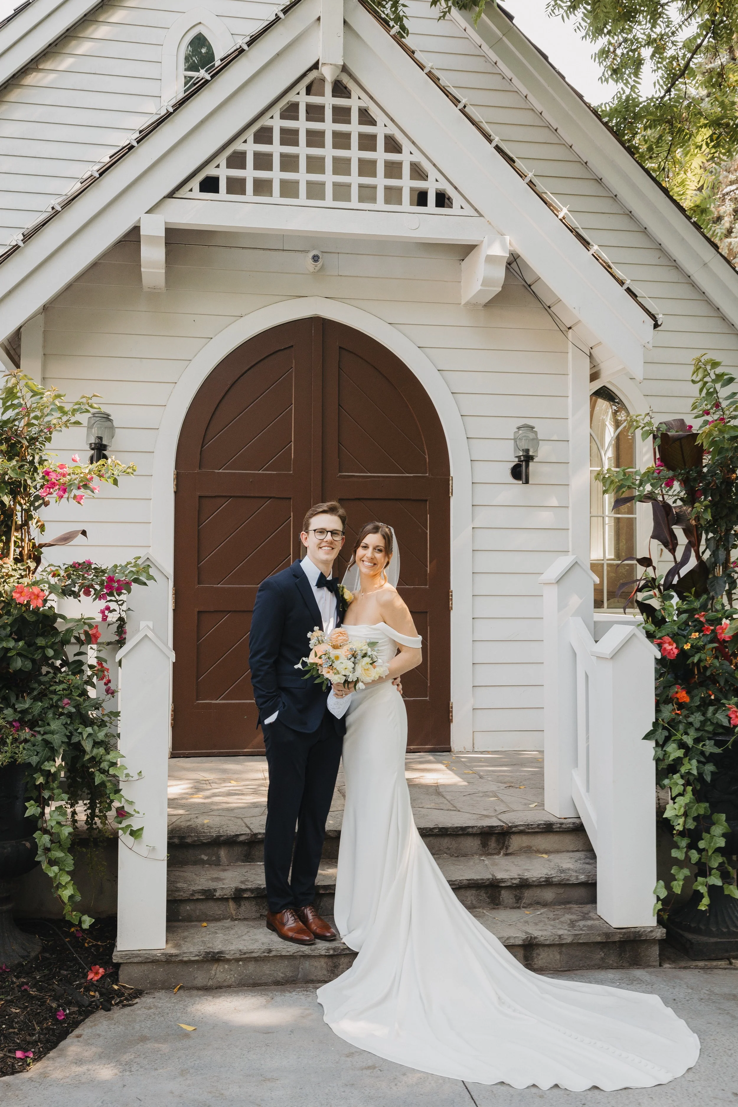 Luxury wedding flowers The Doctor’s House