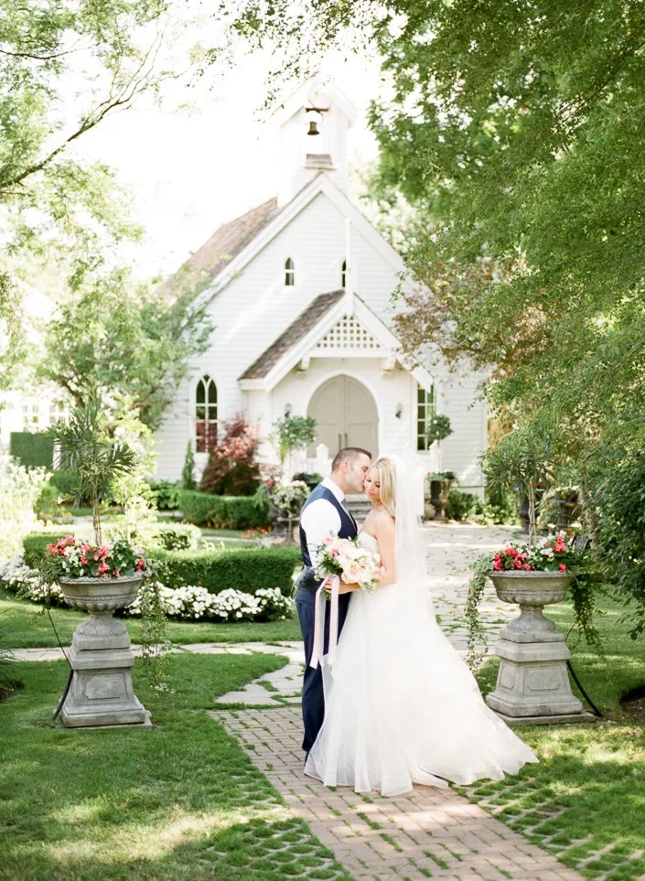 The Doctor’s House wedding florist