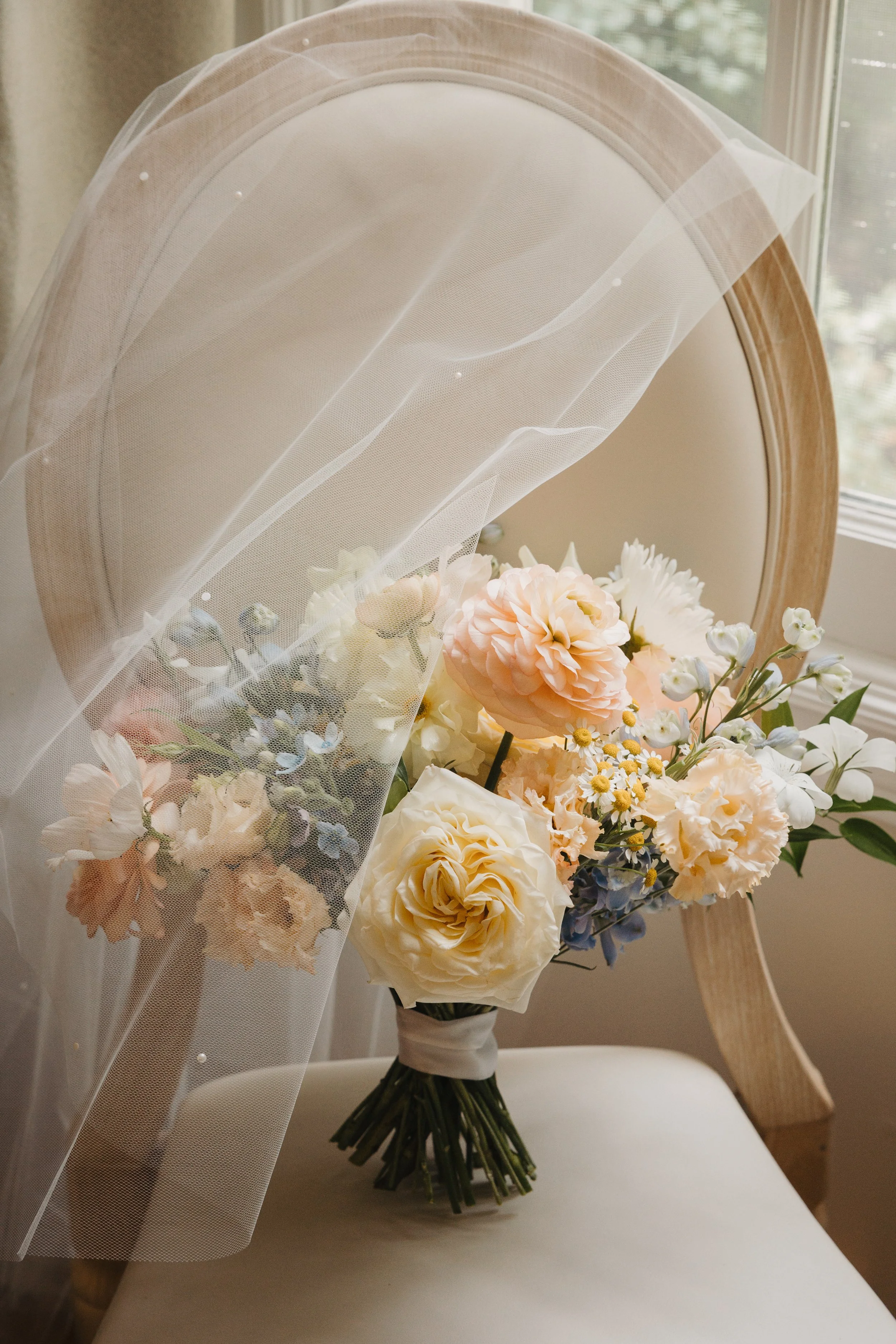 The Doctors House wedding flowers