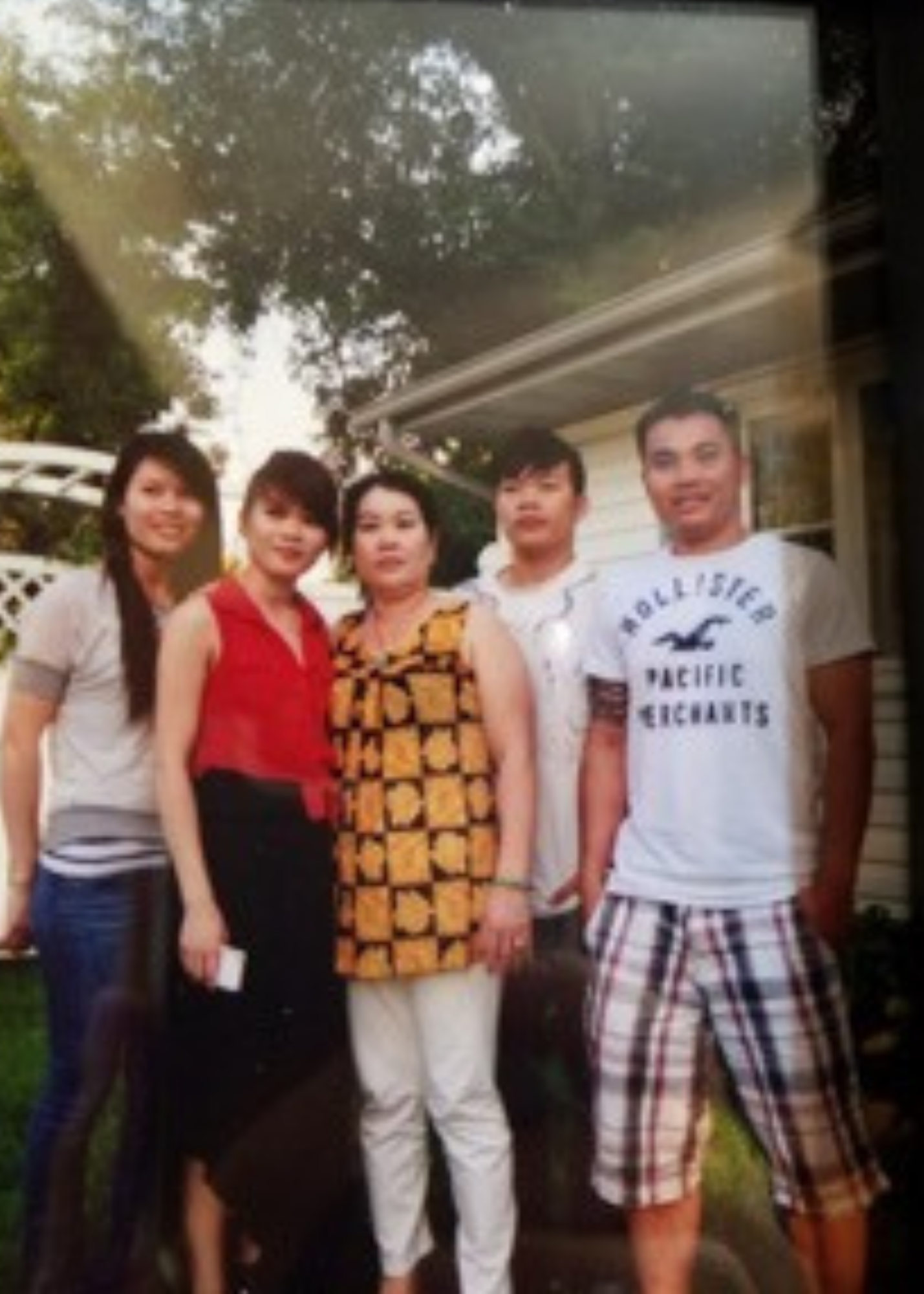 Thuy.png