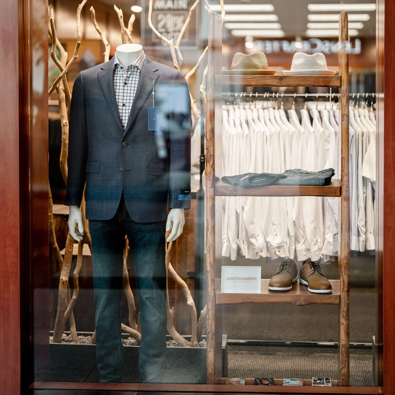 Consider this your front-row seat to style. Our West Acres window displays are made to inspire - from sharp suiting to casual weekend wear. 

Take a peek, then step inside to make it yours. 👔👟

#WindowShopping #MensStyleInspo #WestAcresMall #FargoM