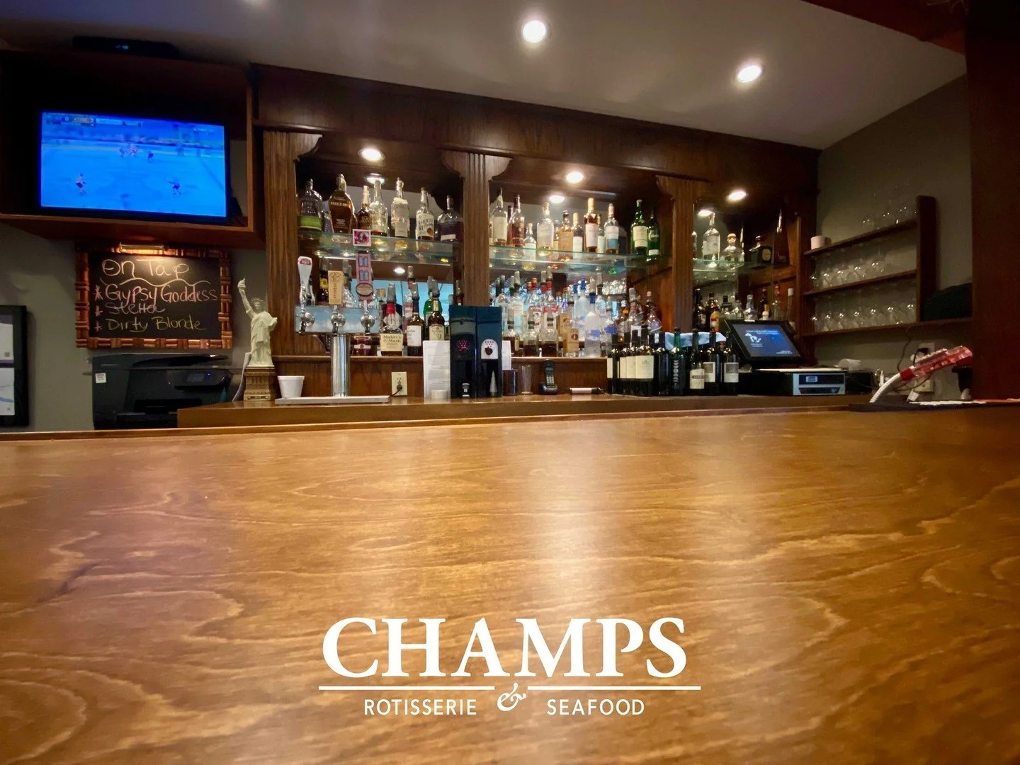 Come hang out at the bar and catch the next Pistons or Wings game! It's always a good time at Champs!

#Champs #Bar #Redwings #Pistons #Detroit