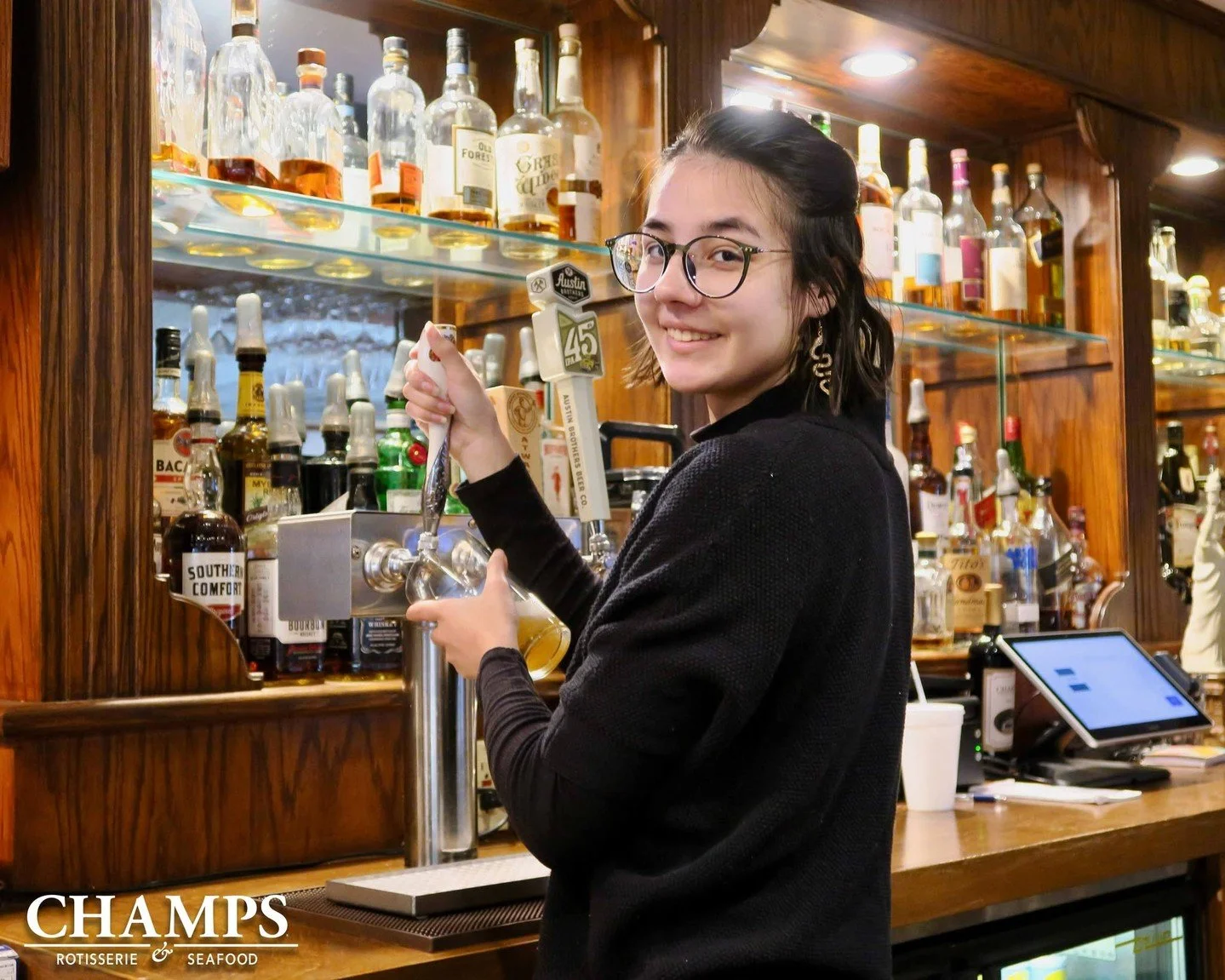 Champs offers a full bar with rotating taps and an extensive liquor and wine selection!

Come belly up and watch the big game or kickback and relax after a hard day at work!