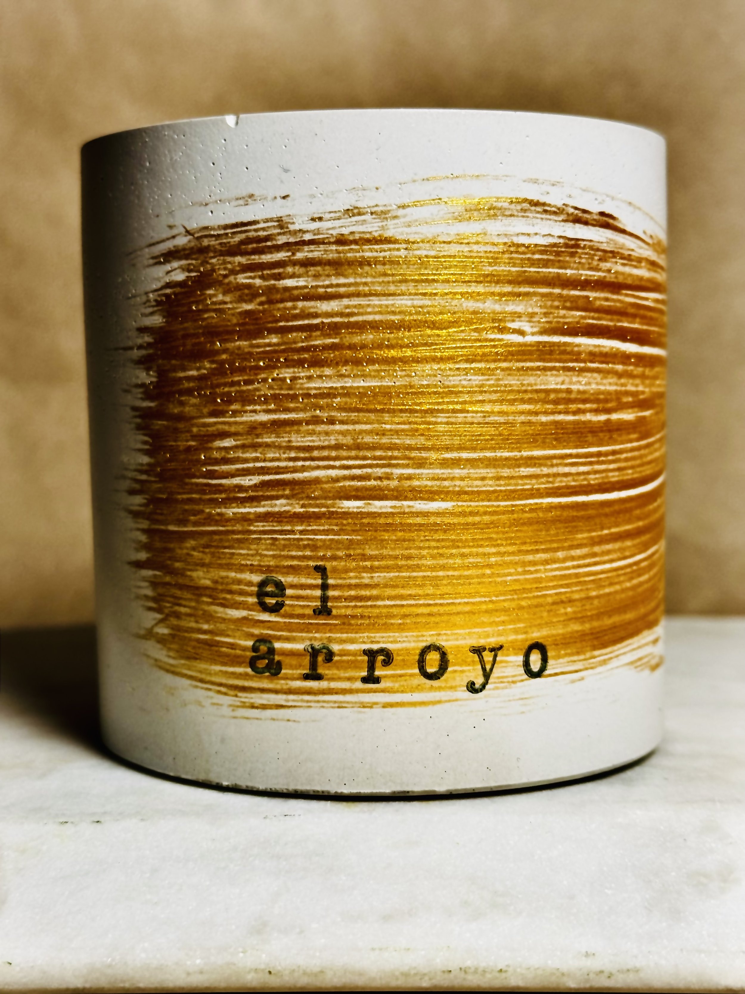 El Arroyo (The Stream)