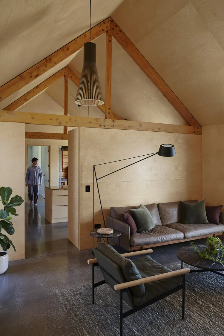 Apple Shed — SGA