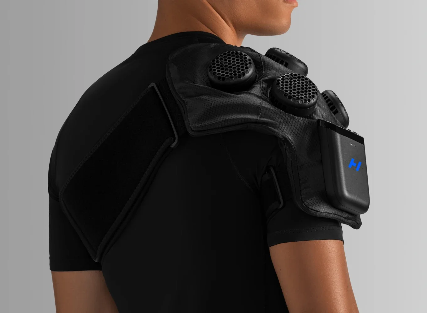 Hyperice_X_2_Shoulder_2.webp