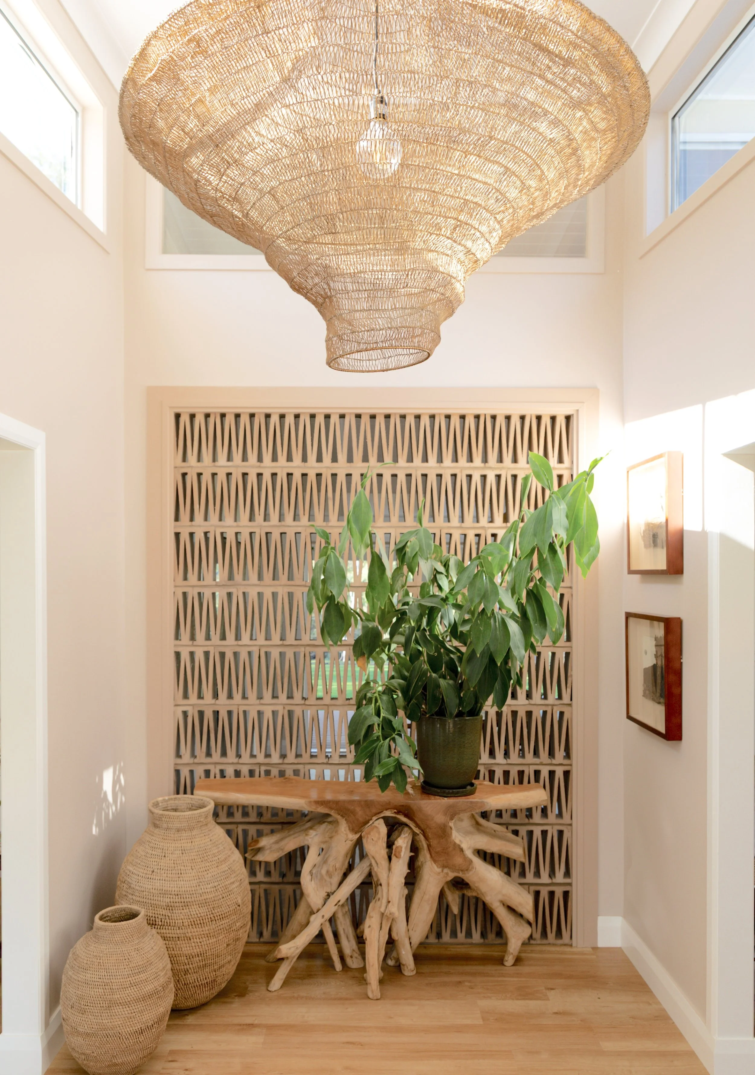 BREEZEWAY HOUSE