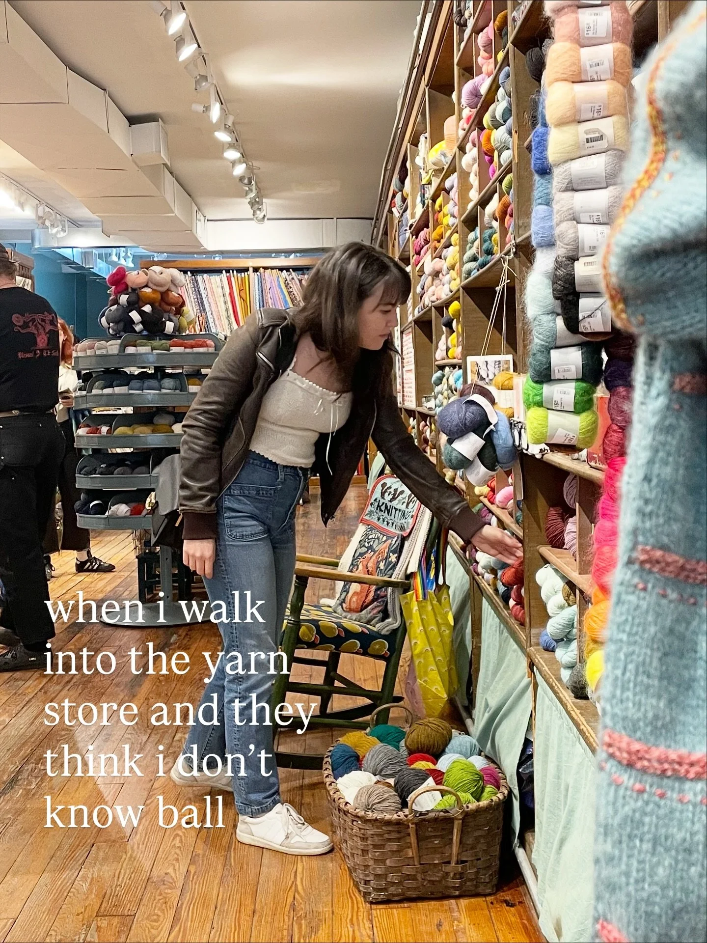 and ball is life 😌 all designed and knit by me (and published into knitting patterns so you can let ppl you know ball too)
#knitting #knittingpattern #knitter