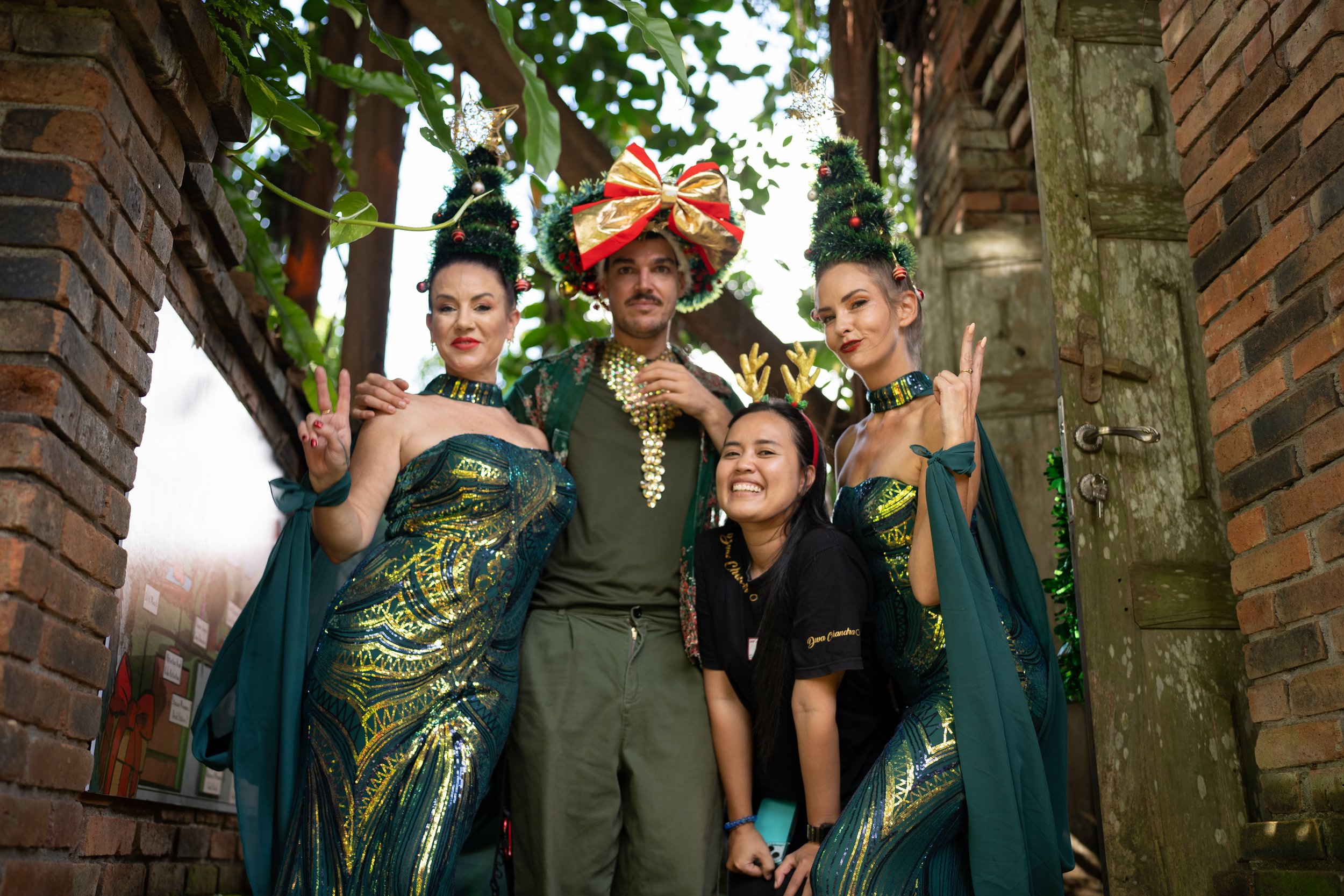 CHRISTMAS SPIRIT IN BALI