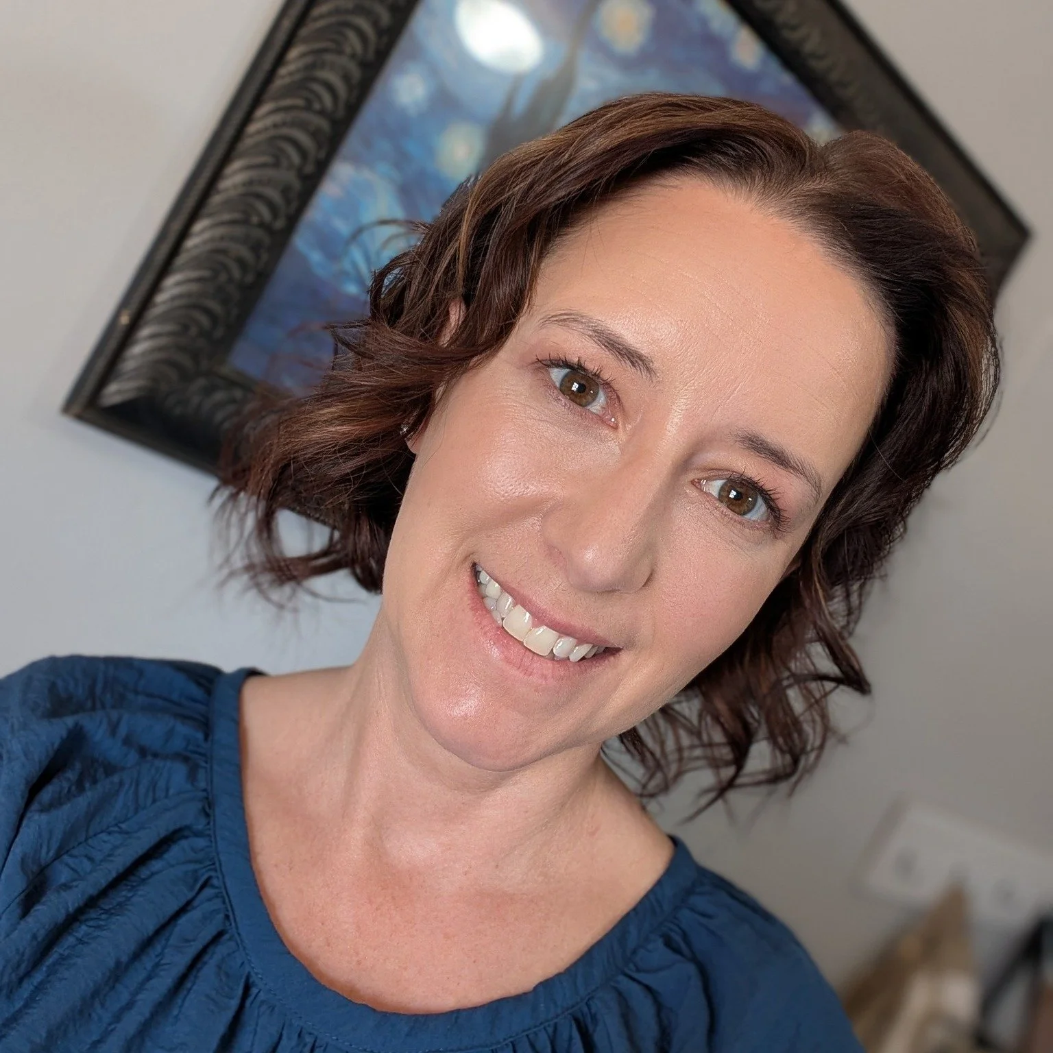 I got fired last month.
No warning, no conversation.
Just a message that her busy season was over.

I sat with it for a while honestly.

She came to me saying she was overwhelmed and knew things had to change.
I believed her.

And I want to be clear 