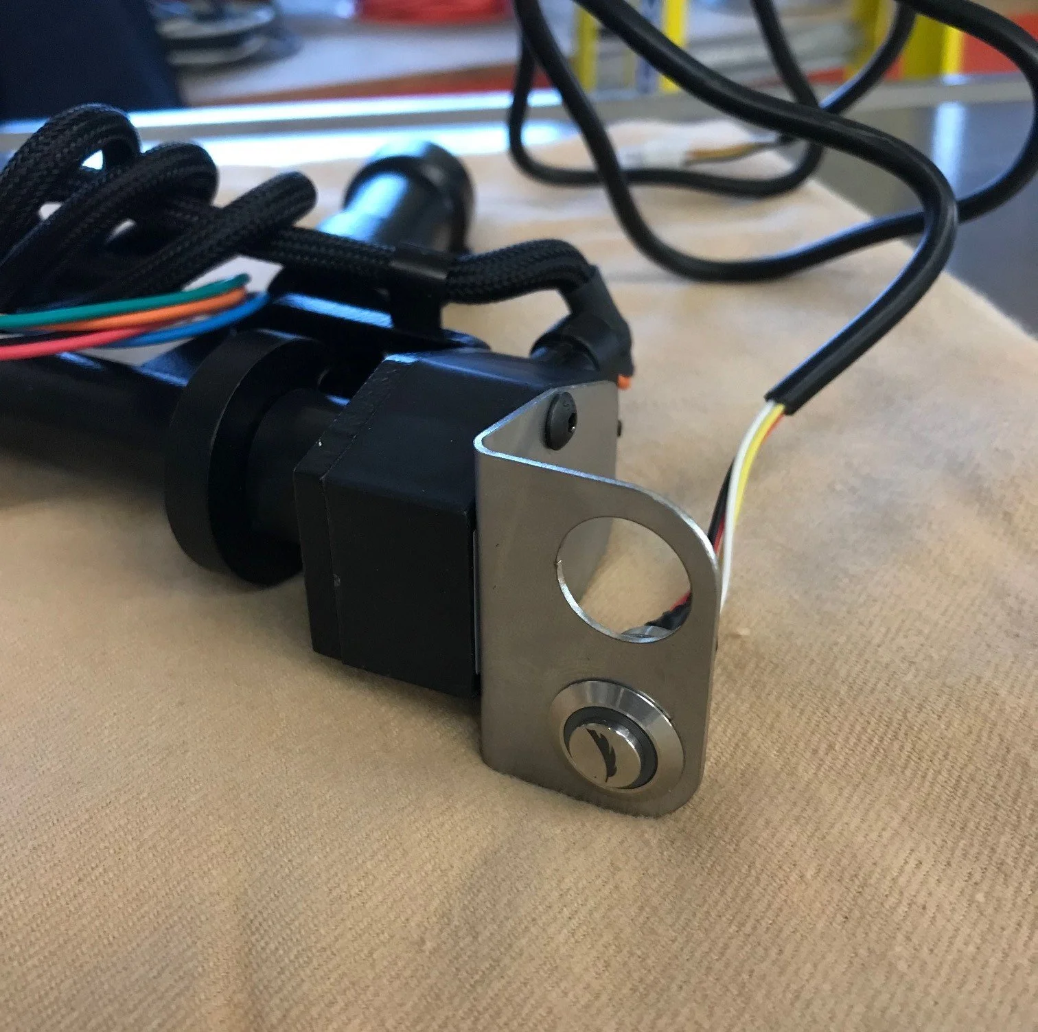 SWITCH BRACKET 2X - A.jpg