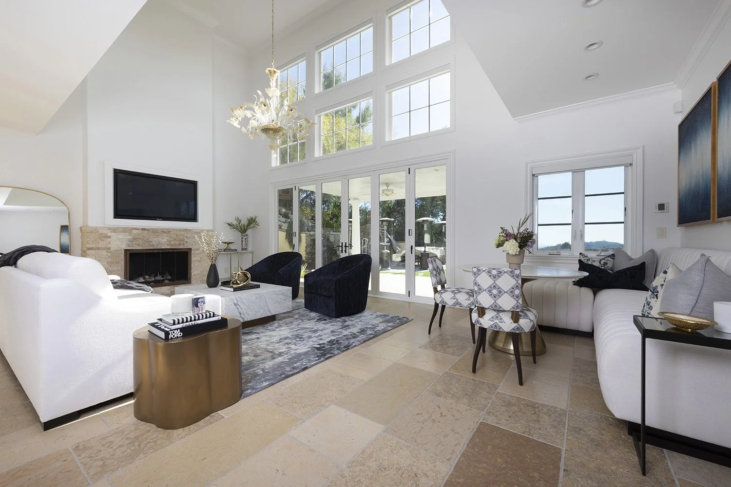 Corio Design House - Chic Home in The Foothills