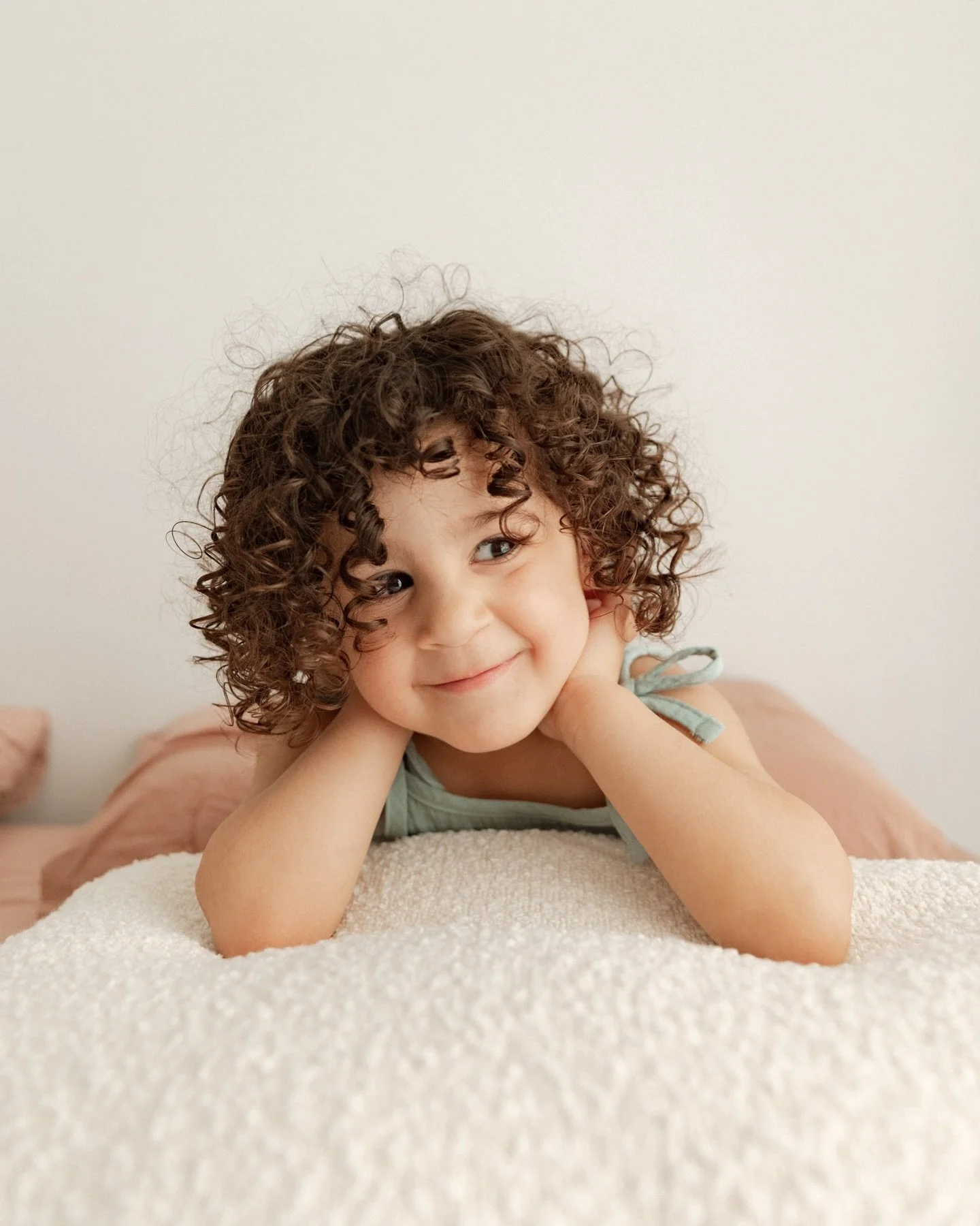 darling daisy and her dreamy curls ✨