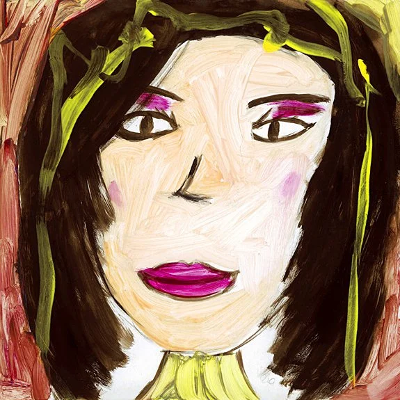Portrait peint d'une femme avec cheveux noirs, maquillage rose sur les yeux et lèvres violettes, fond coloré