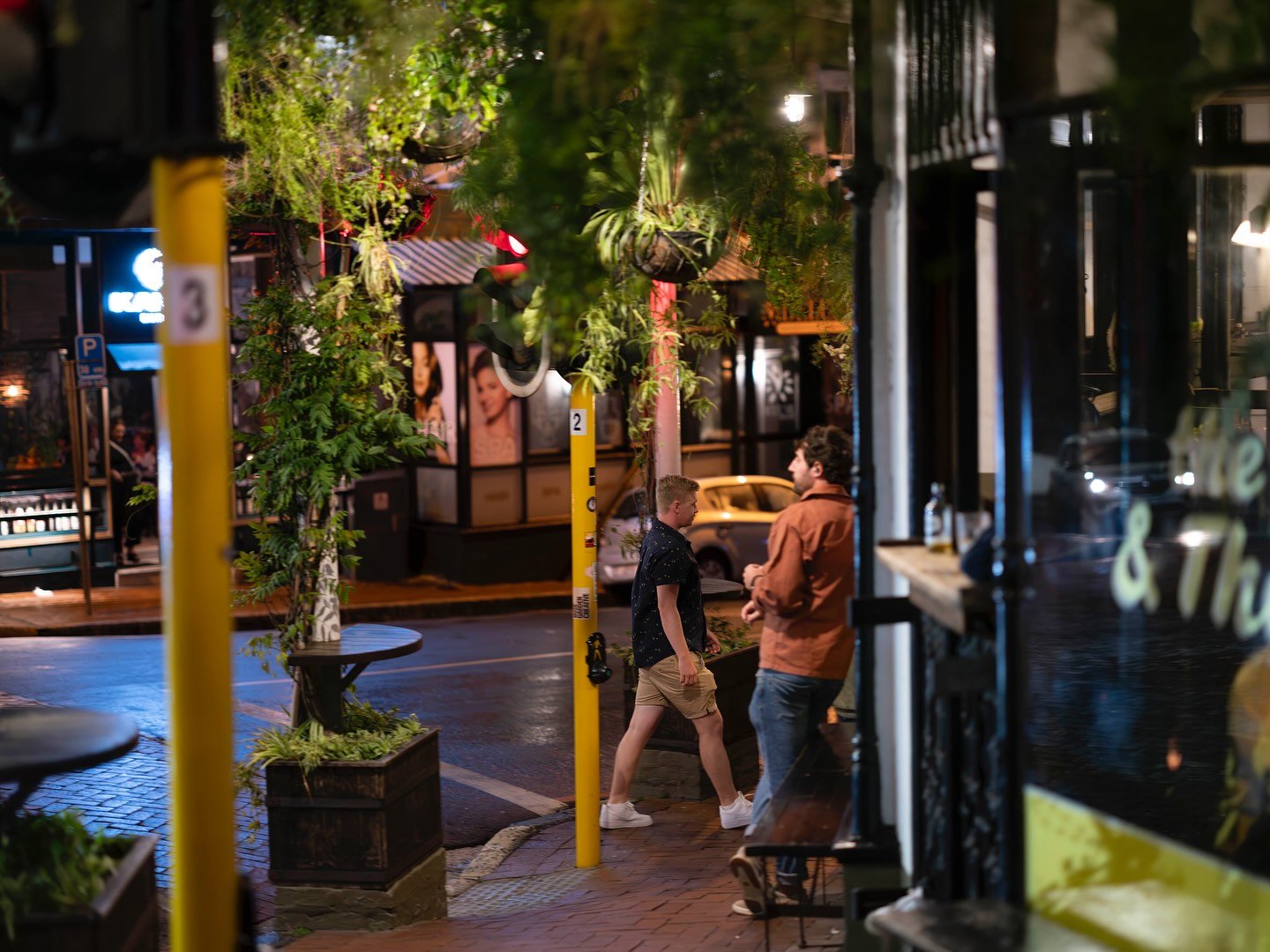 We love our corner. A great space to enjoy both day and night. 🌭🍷☕️

@thepowerandtheglory #thepowerandtheglory #restaurant #bar #capetown #southafrica #theblackram @all.yours.co