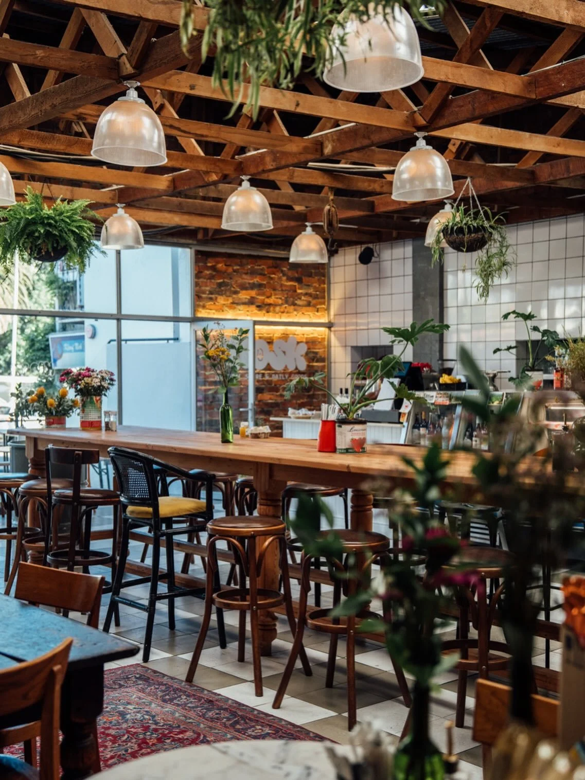 Our wonderful little home tucked away on Kloofnek Rd. Our general store with daily goods, good food made well and a wonderful variety for all 🪴

@kioskcommunity #kioskcommunity #cafe #restaurant #bar #capetown #southafrica #grocer #convenience #comm