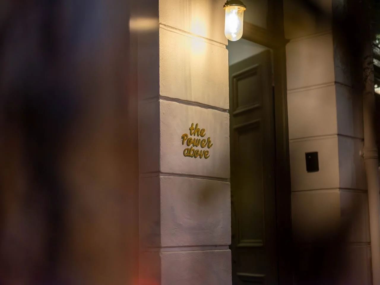 The Power Above&hellip;. caf&eacute;, restaurant &amp; bar. Open daily 🌿

@t.h.e.p.o.w.e.r.a.b.o.v.e #thepowerabove #cafe #bar #restaurant #bar #capetown #southafrica #aboveanbeyond @thepowerandtheglory @all.yours.co