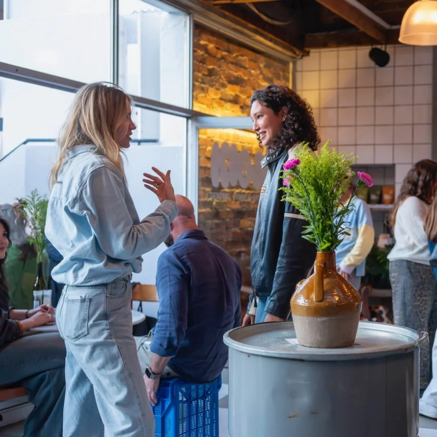 We like to think our space brings people together. Creating friendships, sense of community, a hub to network, socialise, enjoy without reservations. A space to just be you. @heckenfranz and @bobbiilombard doing exactly that ❤️🪴

@kioskcommunity #ki