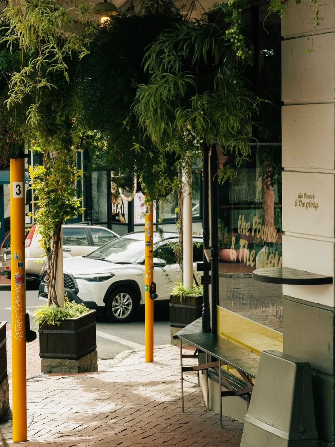 By far the best corner in town 🤩🌿

@thepowerandtheglory #thepowerandtheglory #cafe #bar @all.yours.co