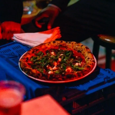 The star of the show 🍕✨

@kioskcommunity #kiosk #grocer #communitystore #deli #dailygoods @all.yours.co