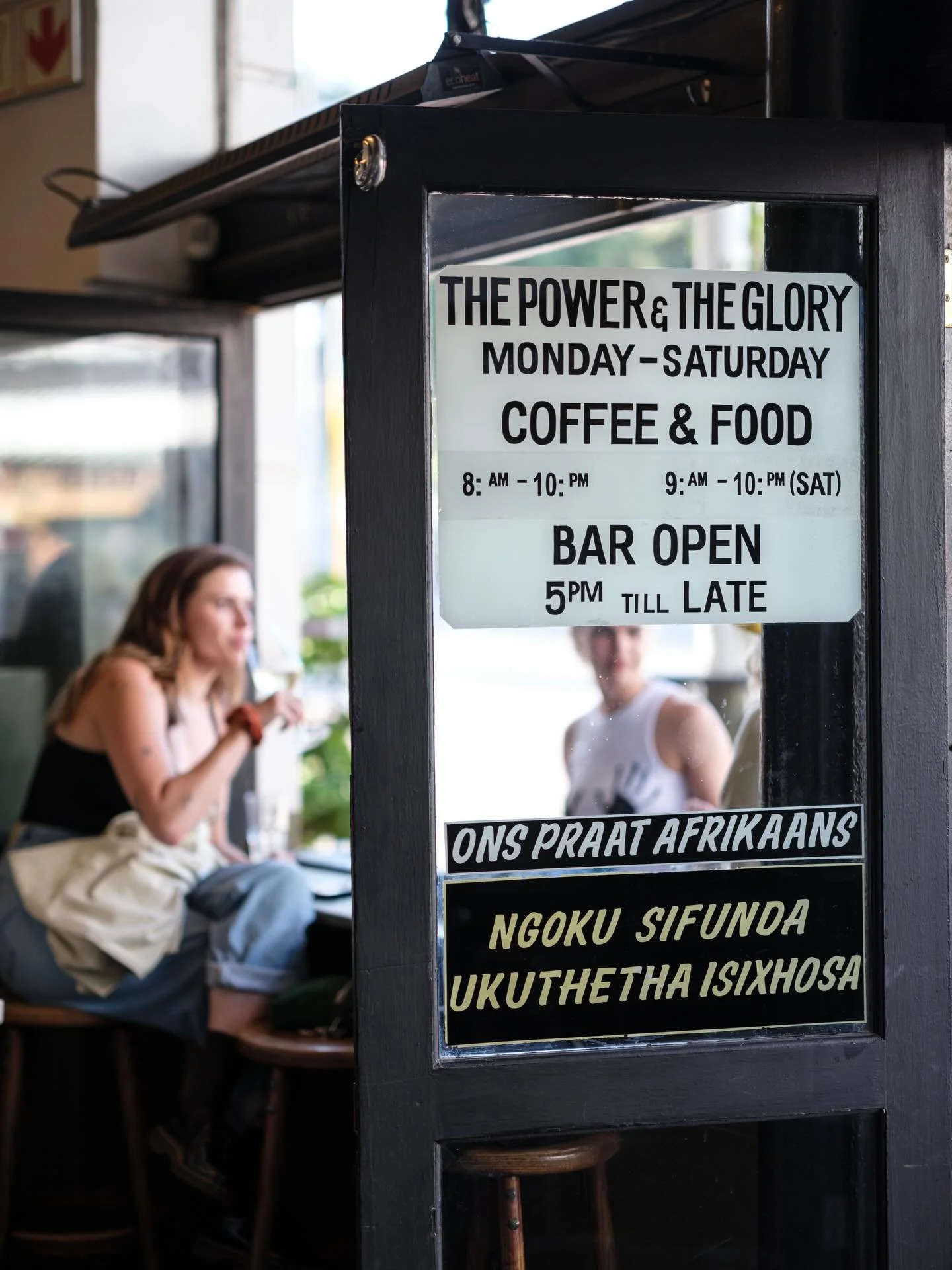 Caf&eacute; by day&hellip;..bar by night 👌

@thepowerandtheglory #thepowerandtheglory #cafe #bar #capetown @all.yours.co