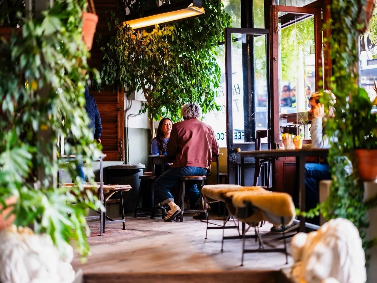 Our beautiful all-day cafe 🌿☕️🍸

@thepowerandtheglory #thepowerandtheglory #restaurant #cafe #bar #capetown @all.yours.co