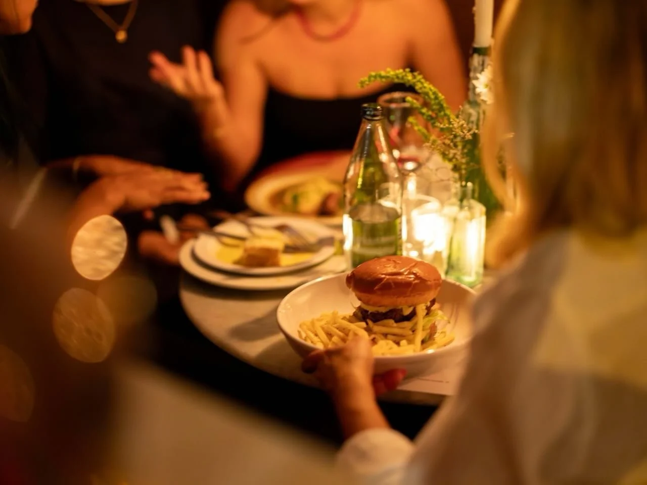 Our beautiful space is always best when shared with friends 🤩

@c__a__r__g__o #cargo #restaurant #bar #capetown #southafrica @all.yours.co