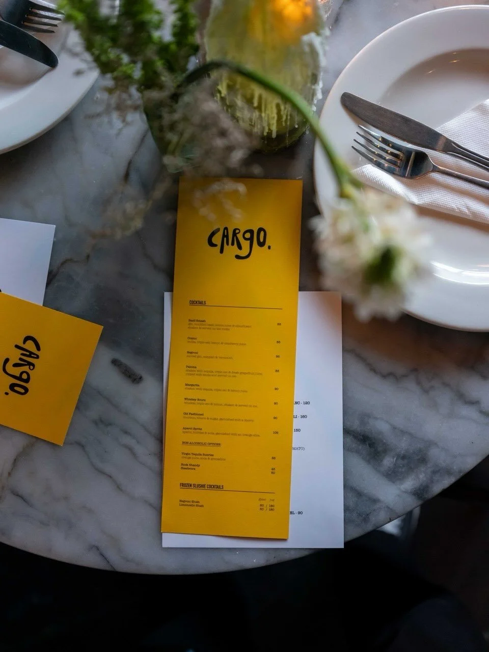 Simple, beautiful and consistently delicious&hellip;🍸🌿🌞

@c__a__r__g__o #cargo #restaurant #bar #capetown #southafrica @all.yours.co