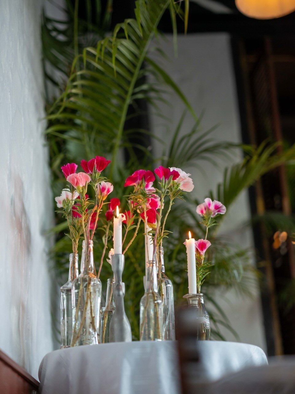 Breakfast, lunch, dinner and a good time daily&hellip;

@c__a__r__g__o #cargo #cafe #restaurant #bar #capetown #southafrica @all.yours.co