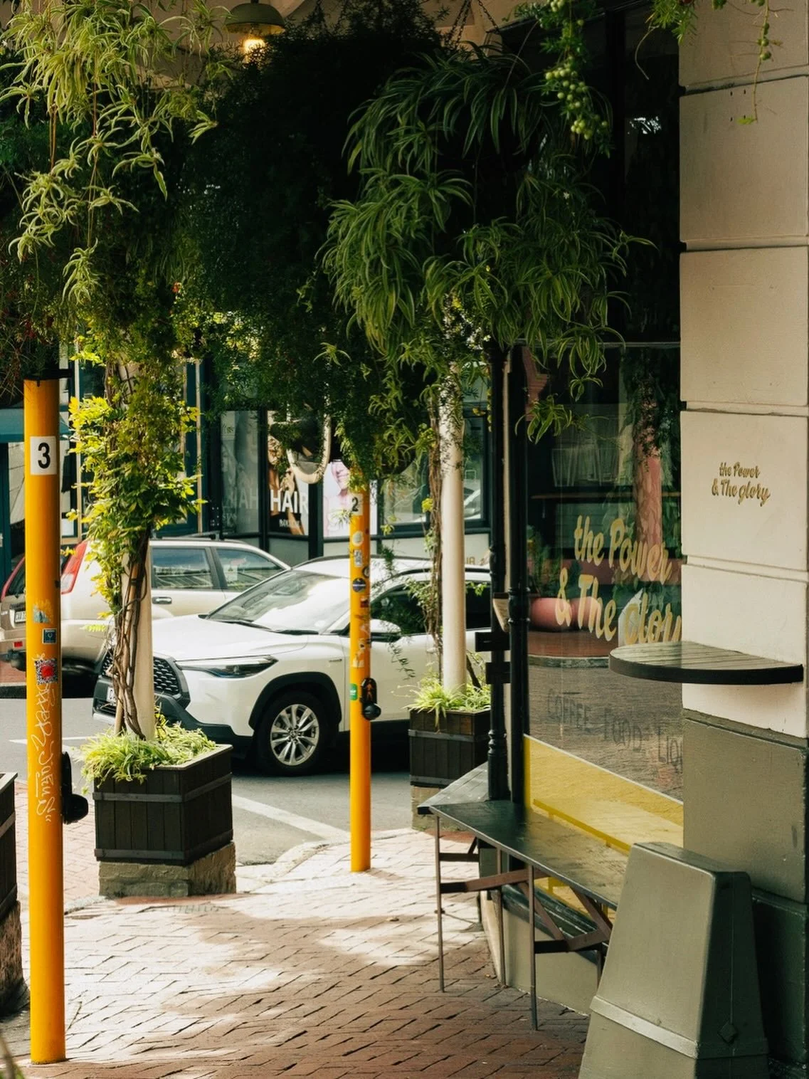 Wishing everyone a happy Friday👌🤩🪴&hellip; and a wonderful weekend ahead 🌞

@thepowerandtheglory #thepowerandtheglory #cafe #restaurant #bar #capetown southafrica @all.yours.co