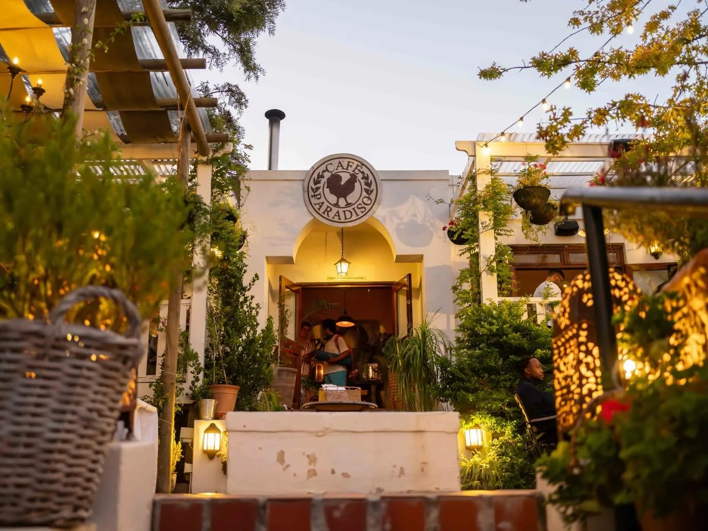 We&rsquo;re open&hellip;ready and raring 🔥Join us for lunch or dinner today 🌿👌

@cafe_paradiso_cpt #cafeparadiso #restaurant #bar #cafe #capetown @all.yours.co