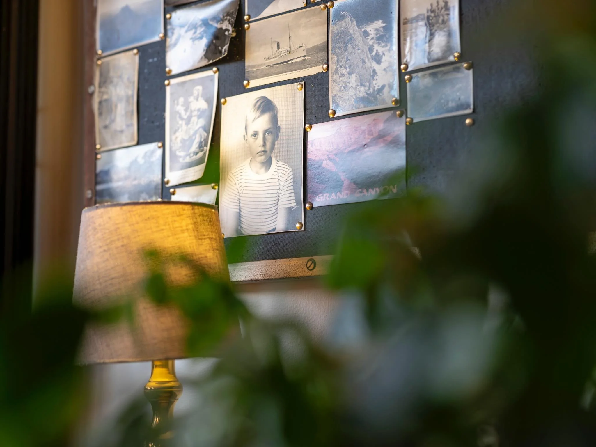 Soft glow, winter mornings, good coffee and friendly people ☕️👌

@thepowerandtheglory #thepowerandtheglory #restaurant #cafe #bar #capetown @all.yours.co
