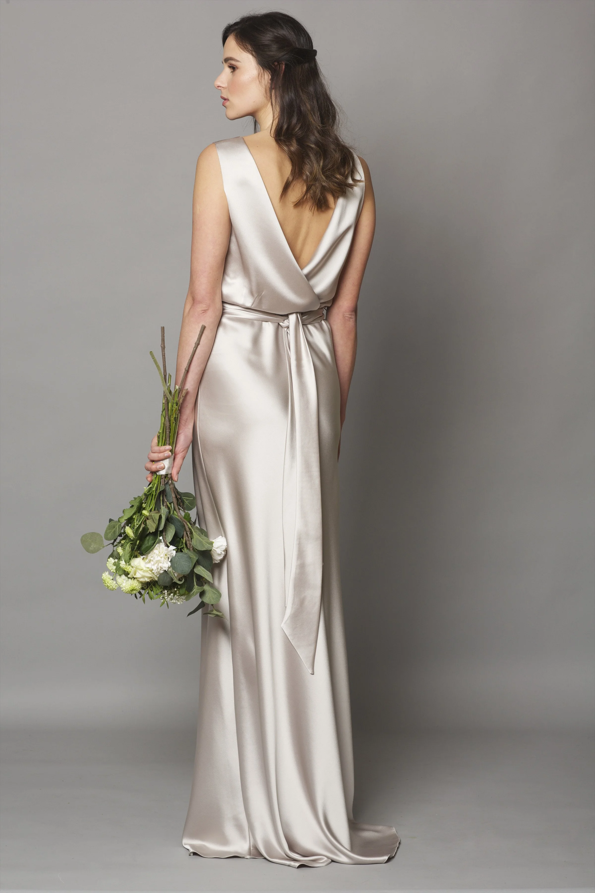 Lily Dress Satin Dress Taupe — DRESSCODE