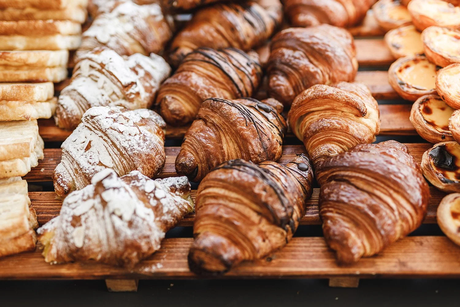 Ochutnajte to najlepšie gastro na krásnom mestskom Vínovom trhu v Modre.