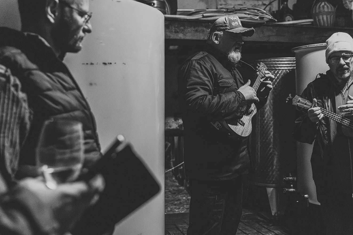 Vino z Modry Den otvorenych pivnic Fiala.jpg