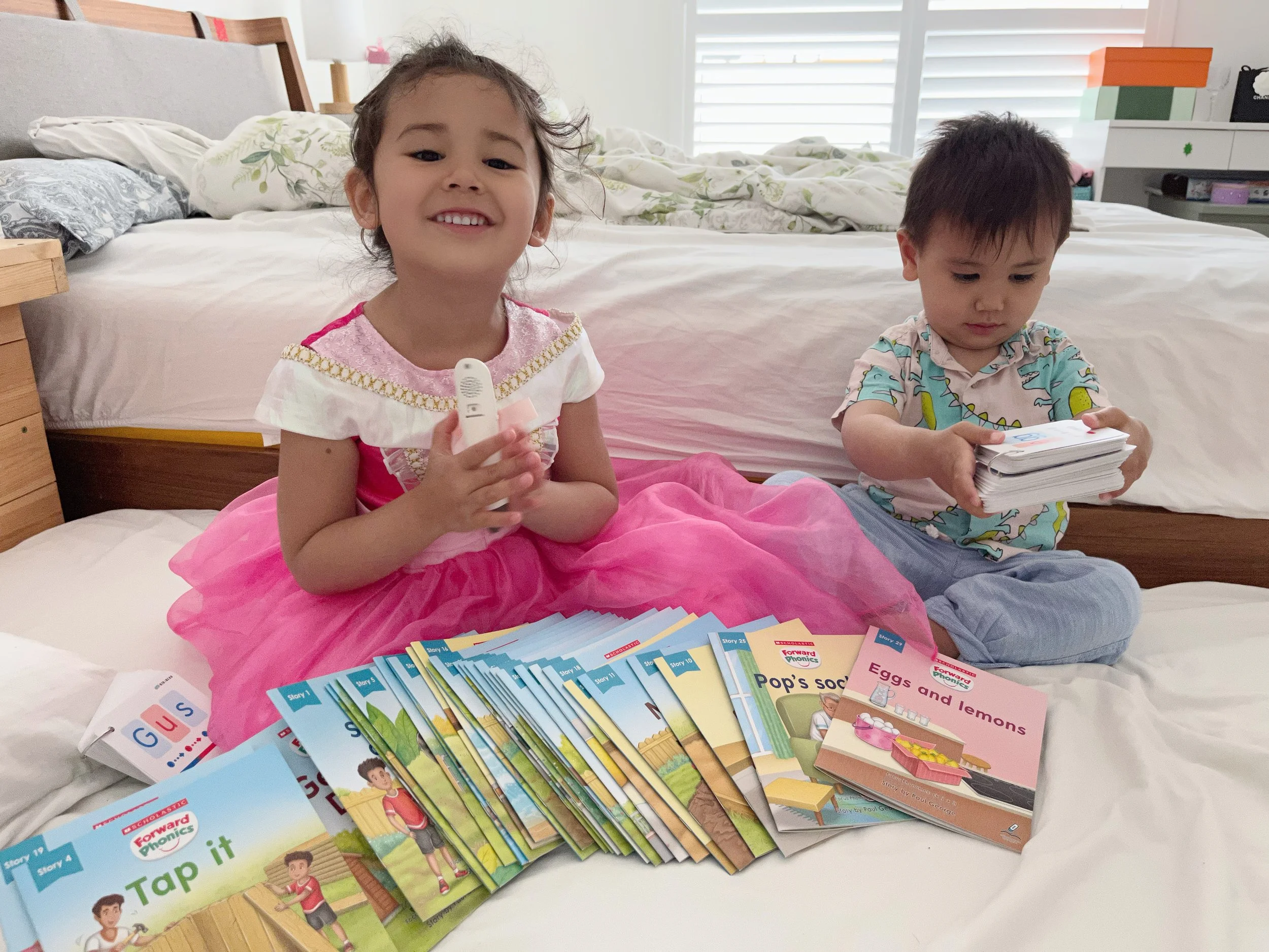 橋樑書|英文讀本| 成功率100%的自然發音拼讀教材《Forward Phonics 自然發音橋樑書》|KidsRead點讀筆推薦