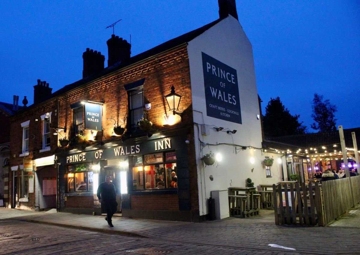 Prince Of Wales - Pub