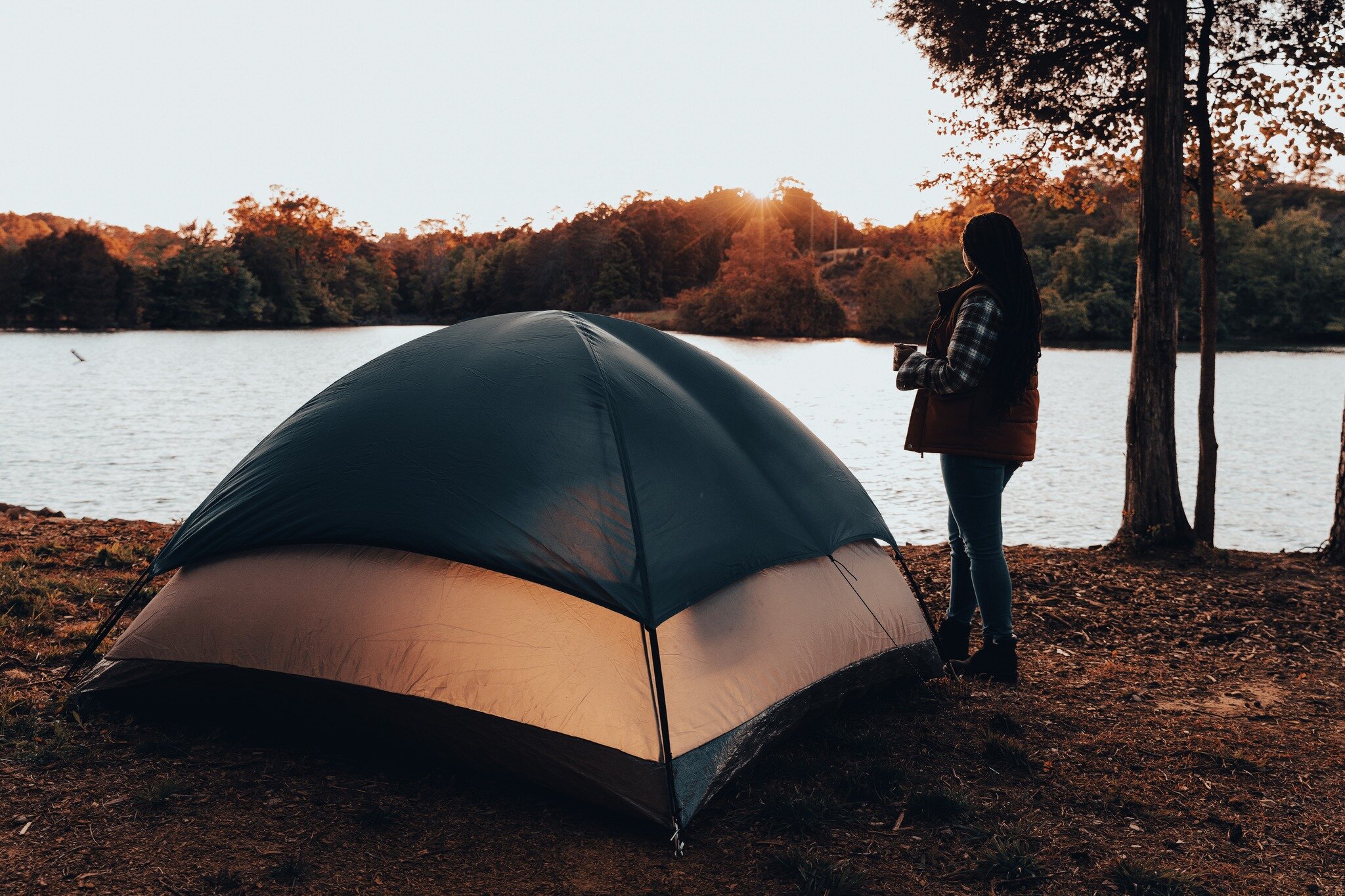 Gear up for a relaxing camping getaway in Loudon County, TN. 

📍Yarberry Campground - Lenoir City, TN

#visitloudoncounty #goloco #lakewaytothesmokies #yarberrycampground #camploco #campinglife #loudoncountytn