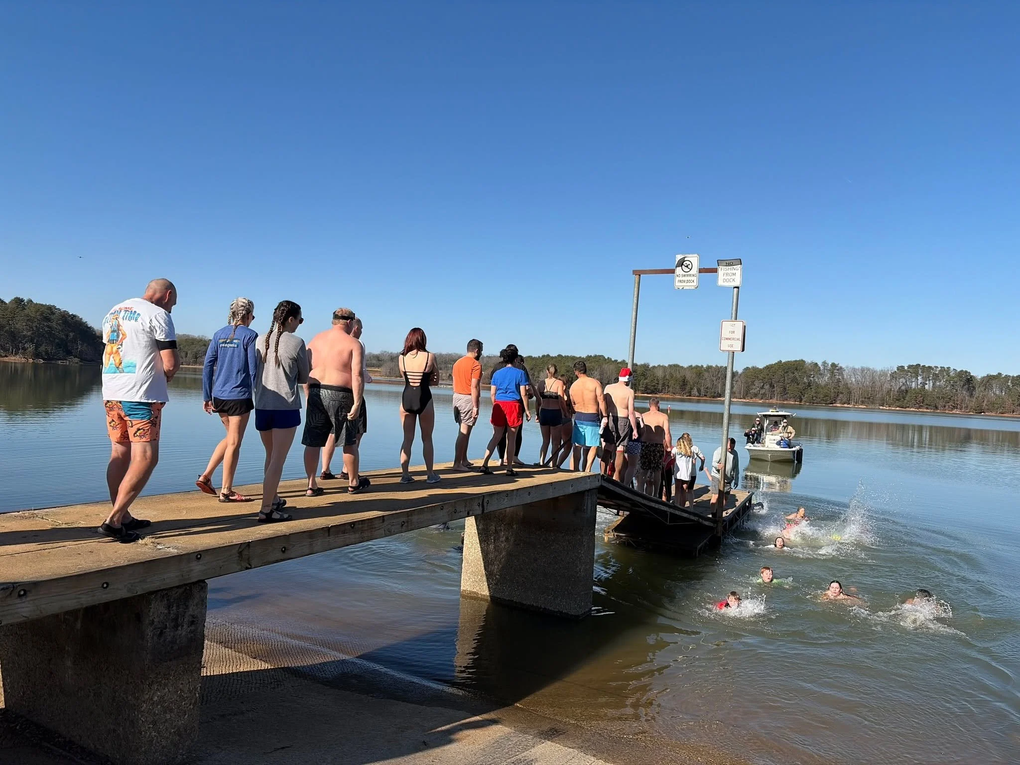 We PLUNGED into 2026 on New Year's Day!! Thank you to everyone that participated in the East TN Polar Plunge hosted in partnership by Visit Loudon County and Visit Monroe TN !! This year's event proceeds will be donated to @keepmonroecountybeautiful 