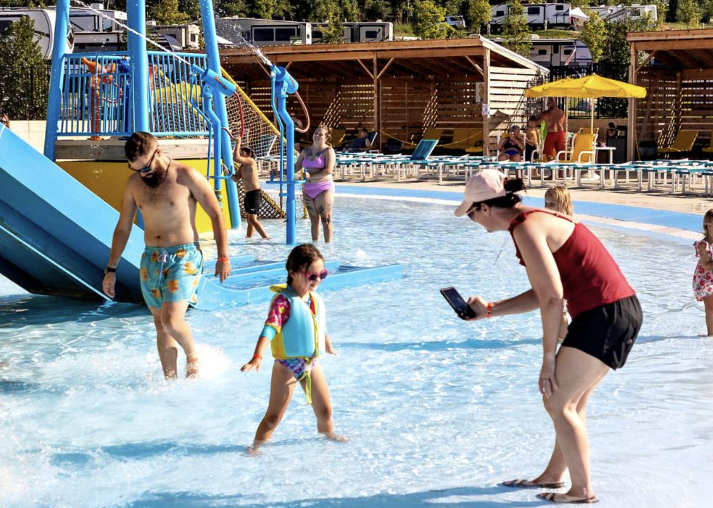 Lakeside Luau at Jellystone Park™ Watts Bar Lake 