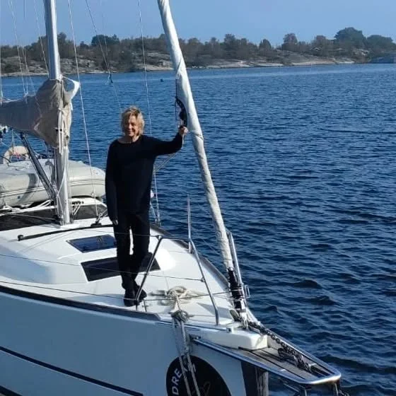 Sailing around the very beautiful Swedish Archipeligo on Snowdrop!#swedisharchipelago #sailingsweden