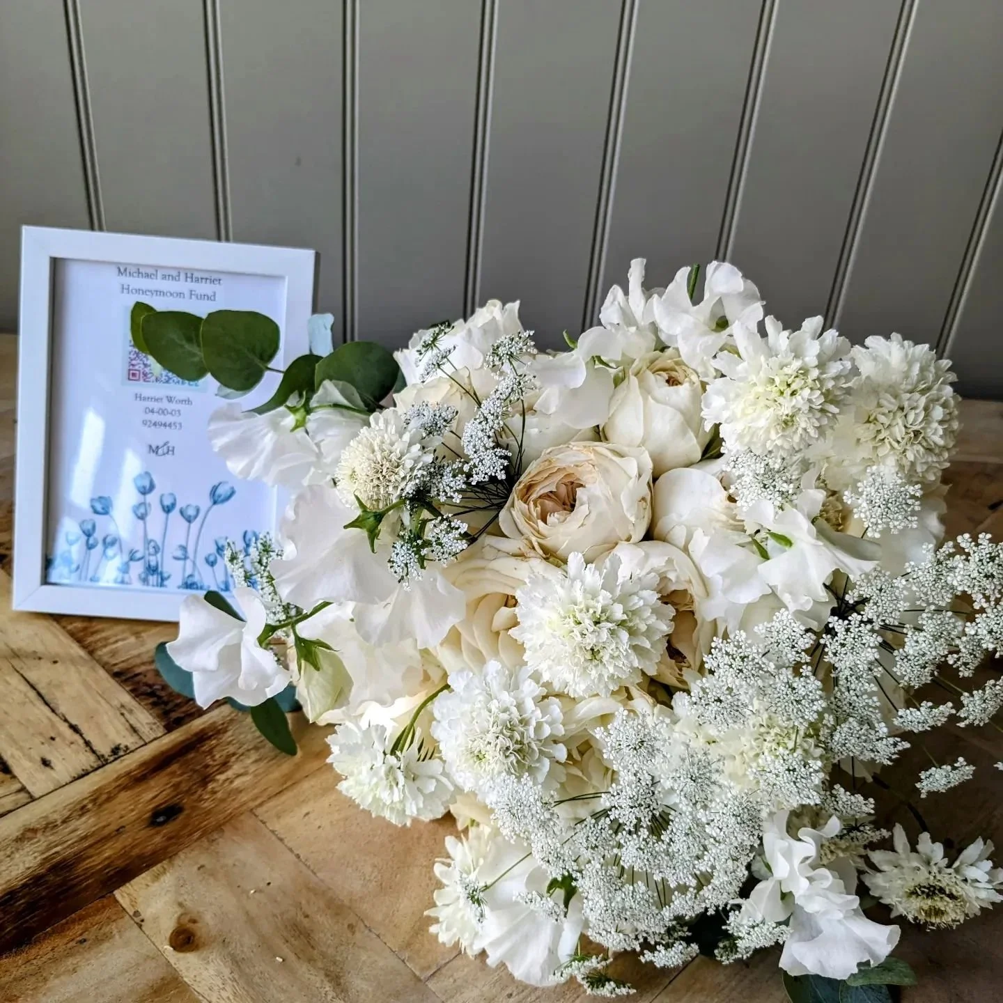 A very special day and weekend for Harriet and Michael at the gorgeous @hutton_wandesley_stables . Beautiful flowers from @fieldhouseflowers and @field216flowers #yorkshirewweddingflowers