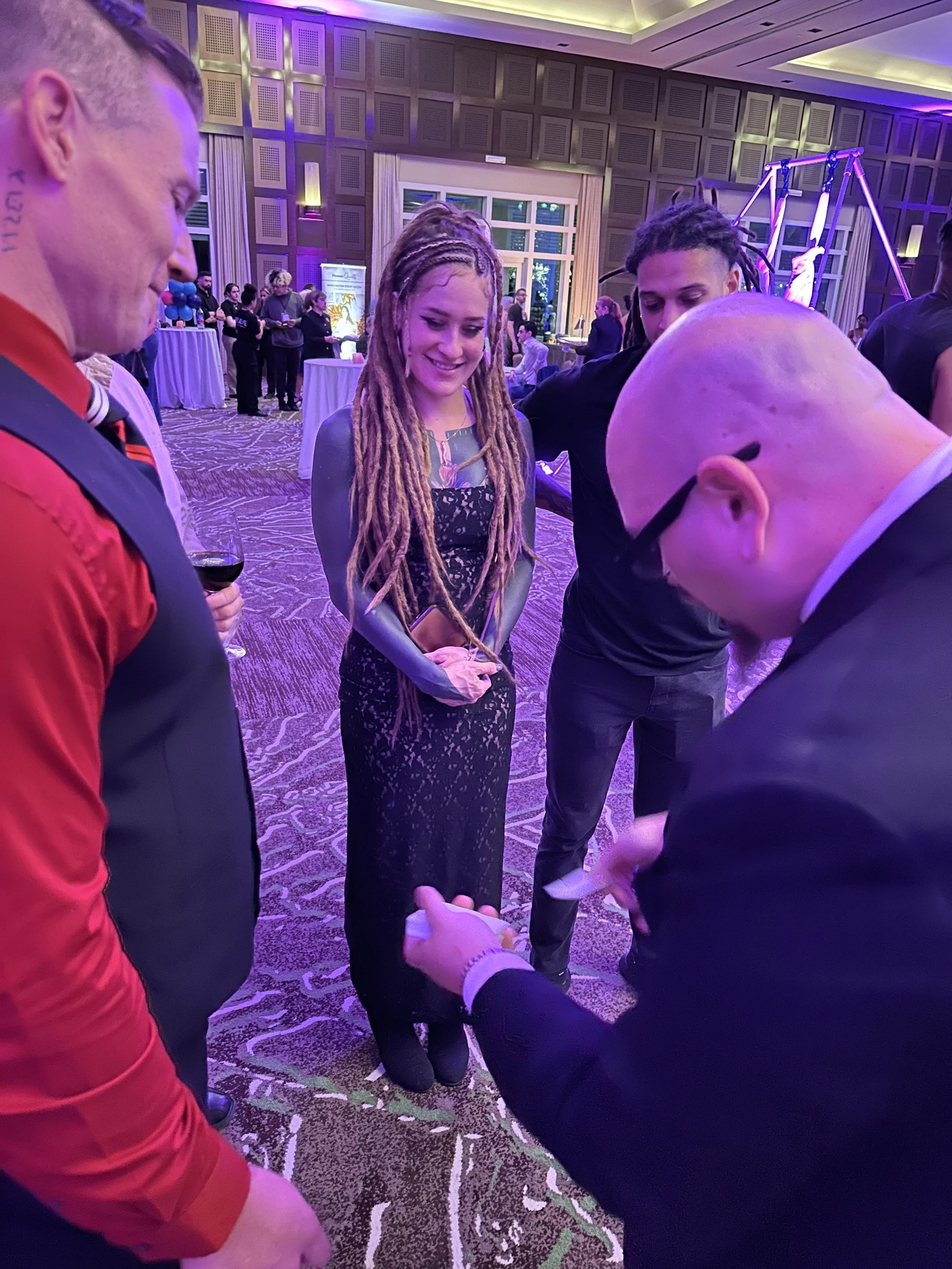 Mentalist Big Joey Magic Showy performing mind-reading entertainment for a corporate audience.