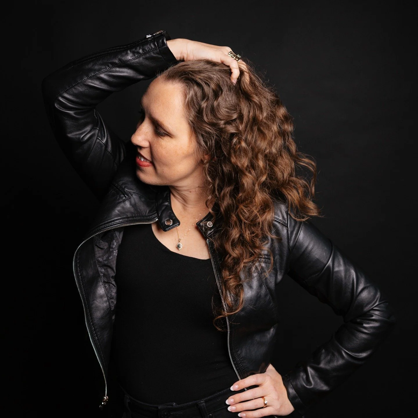 If you're new here, my name is Elisa, the proud owner of Sherwood Media. I enjoy filmmaking, traveling with my family, hosting game nights, fiber arts, and telling great stories.

I started this business as a single lady, and it has grown with me thr