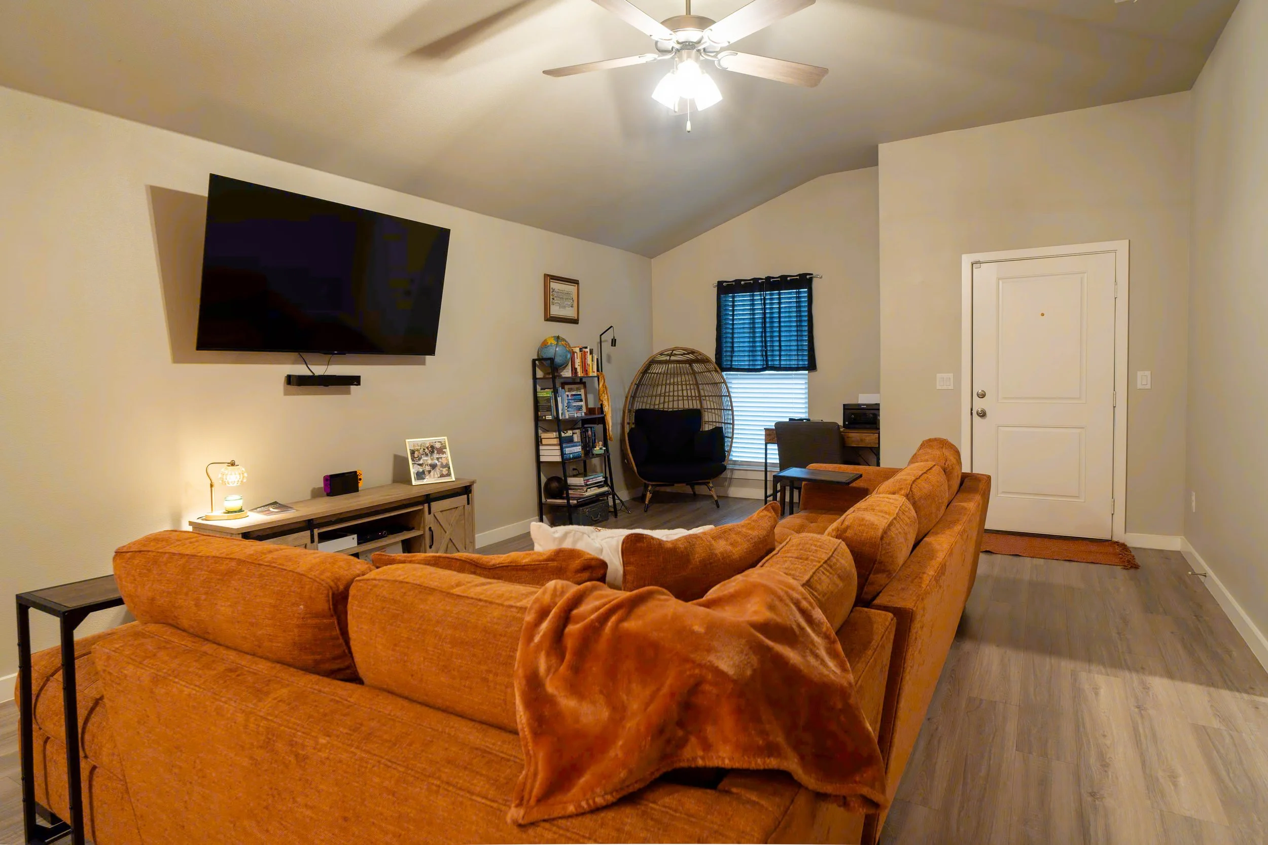1606 137th St.-5.jpg