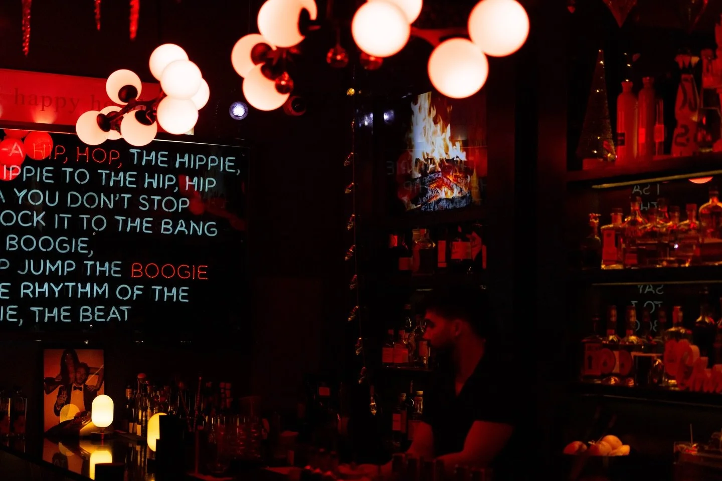 Apt B is open, the rest is up to you. 🗝️