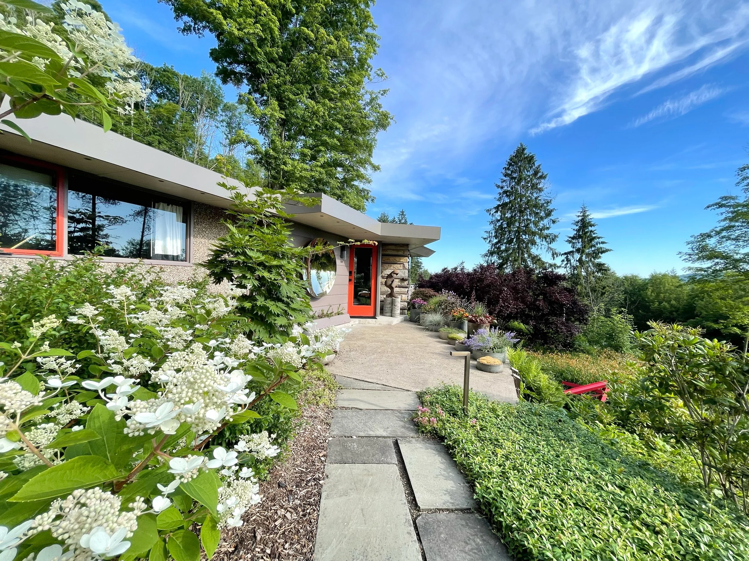 Cottage_Entrance.jpg
